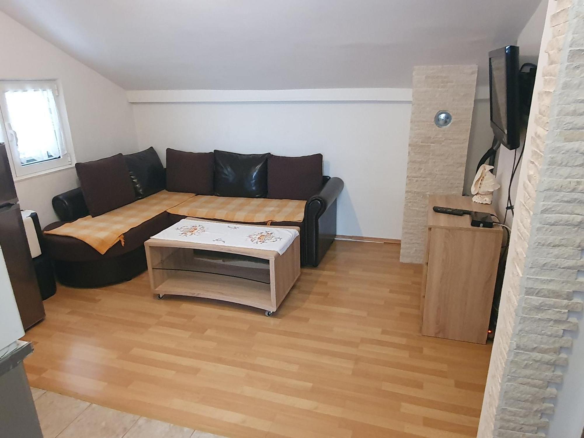 Danja Apartment Kamenari